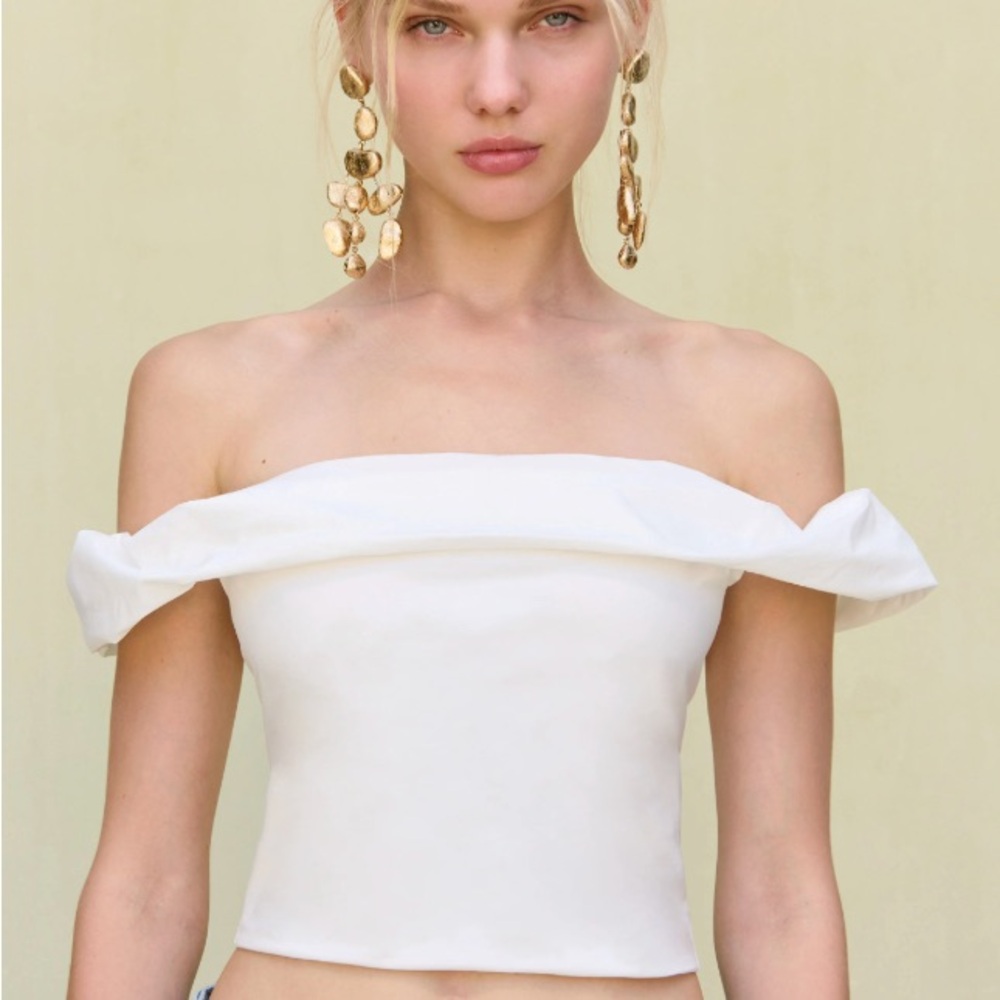 Cult Gaia Marnie Top cropped off the shoulder white shirt corset